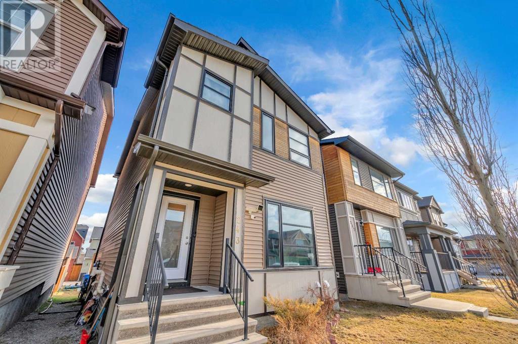 Property at 243 Evansborough Way NW image 4