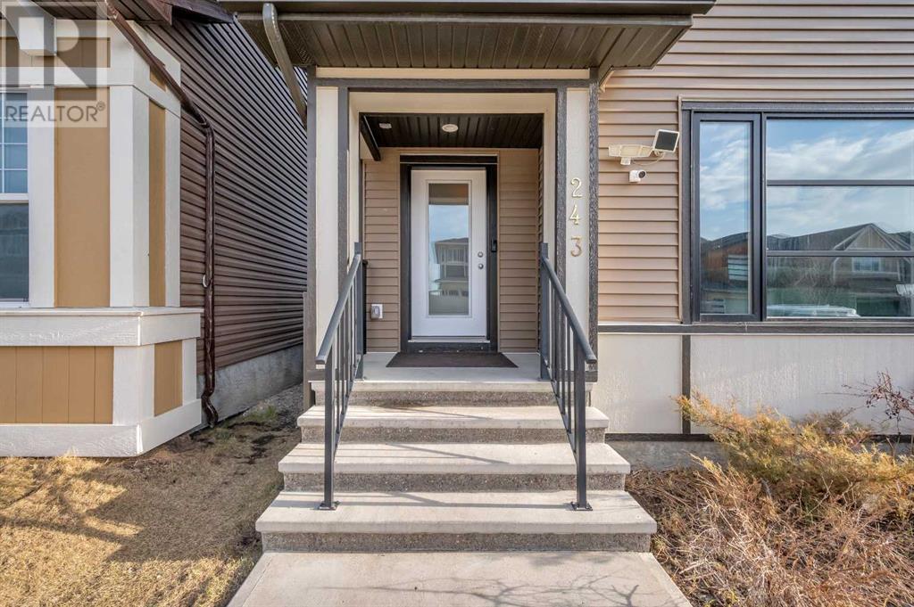 Property at 243 Evansborough Way NW image 5