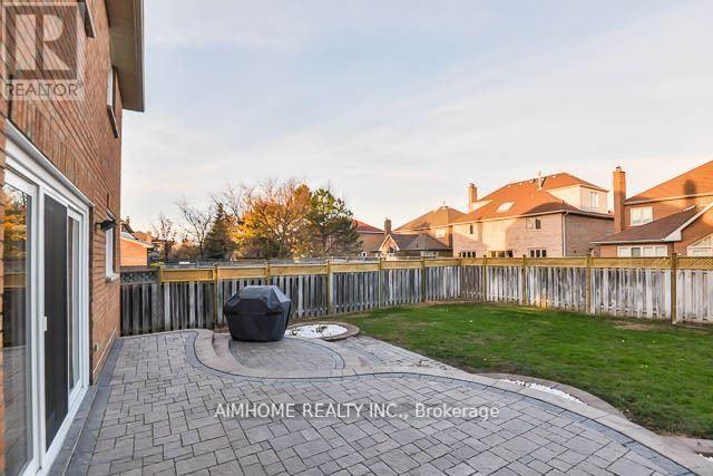 56 Braeside Square, Markham (Unionville), Ontario  L3R 0A4 - Photo 18 - N12121809