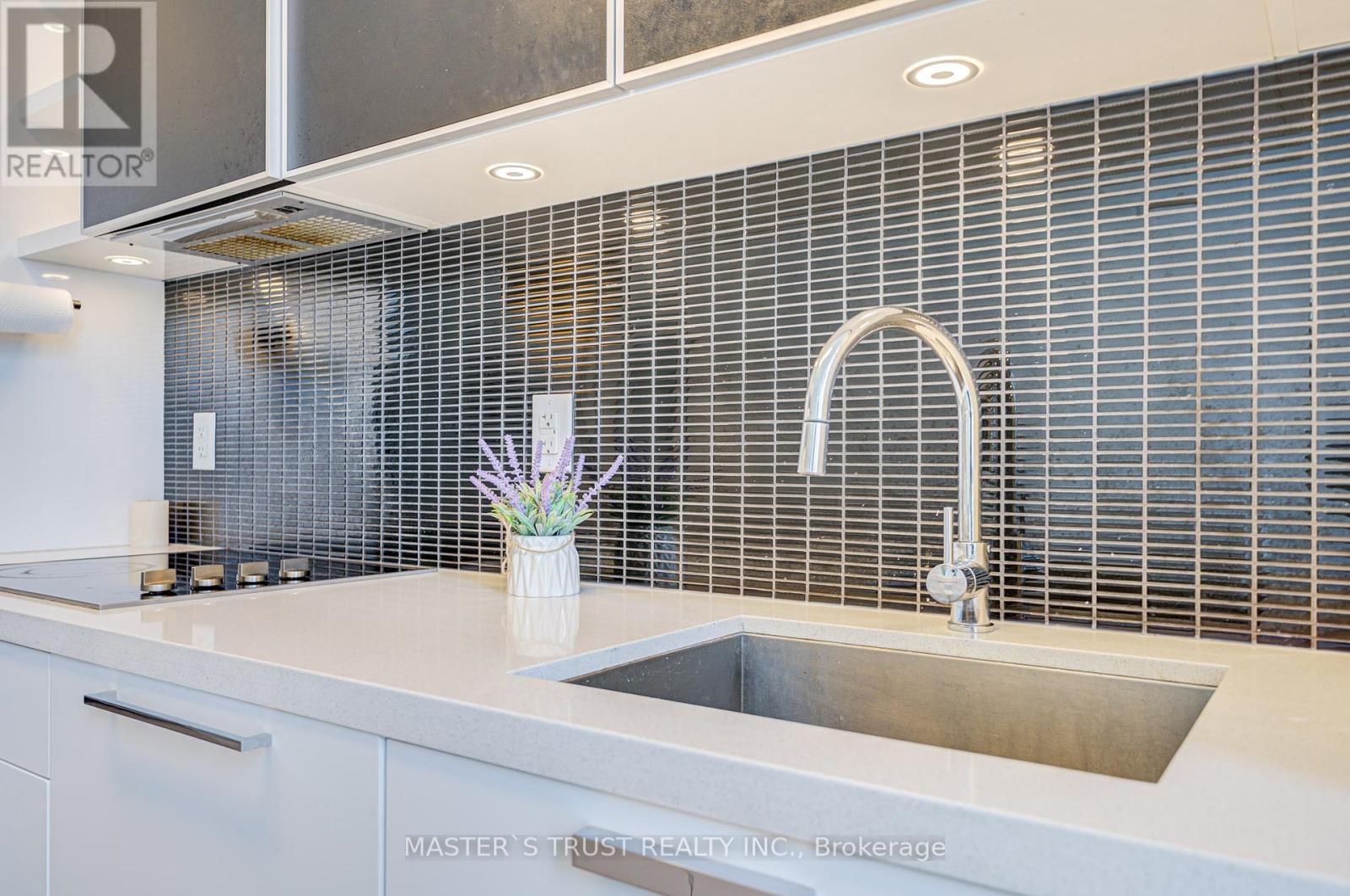 416 - 32 Davenport Road, Toronto (Annex), Ontario  M5R 0B5 - Photo 24 - C12121815