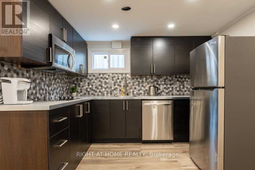 343 Boisdale Avenue, Richmond Hill (Harding), Ontario  L4C 1R4 - Photo 27 - N12121818