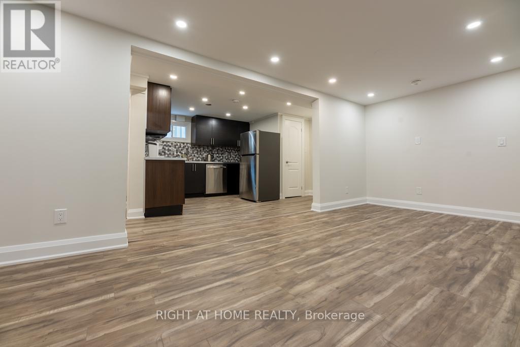 343 Boisdale Avenue, Richmond Hill (Harding), Ontario  L4C 1R4 - Photo 28 - N12121818