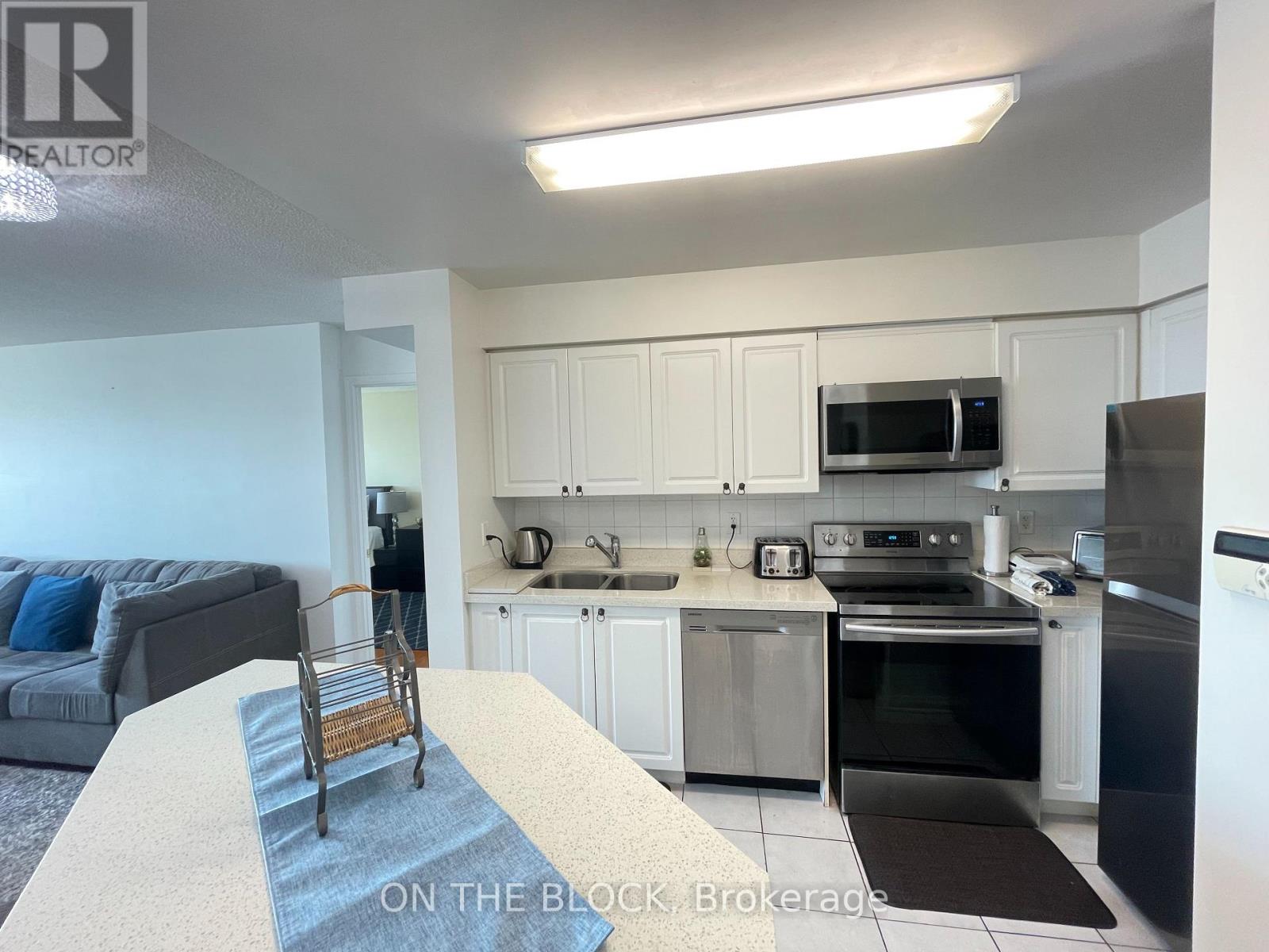 706 - 23 Oneida Crescent, Richmond Hill (Langstaff), Ontario  L4B 0A2 - Photo 32 - N12121823