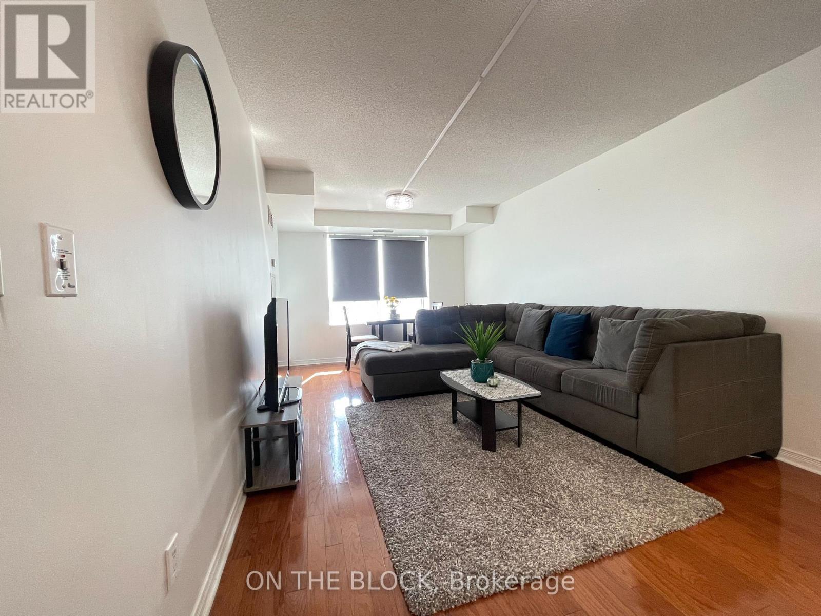 706 - 23 Oneida Crescent, Richmond Hill (Langstaff), Ontario  L4B 0A2 - Photo 8 - N12121823