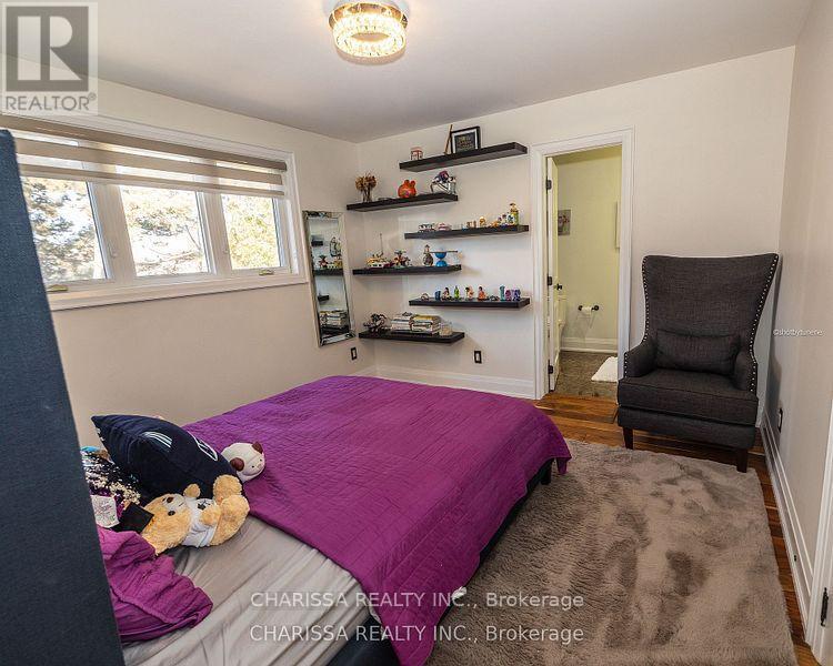 Upper - 60 Belvedere Drive, Oakville, Ontario  L6L 4B6 - Photo 29 - W12121822