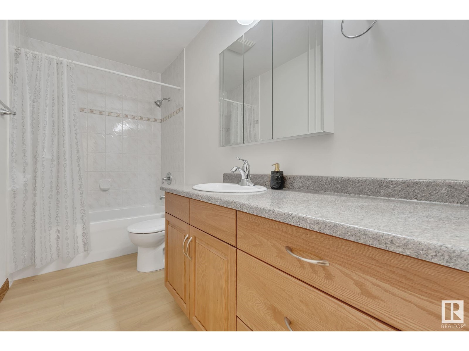 158 Blackburn Dr W Sw, Edmonton, Alberta  T6W 1B7 - Photo 52 - E4433931