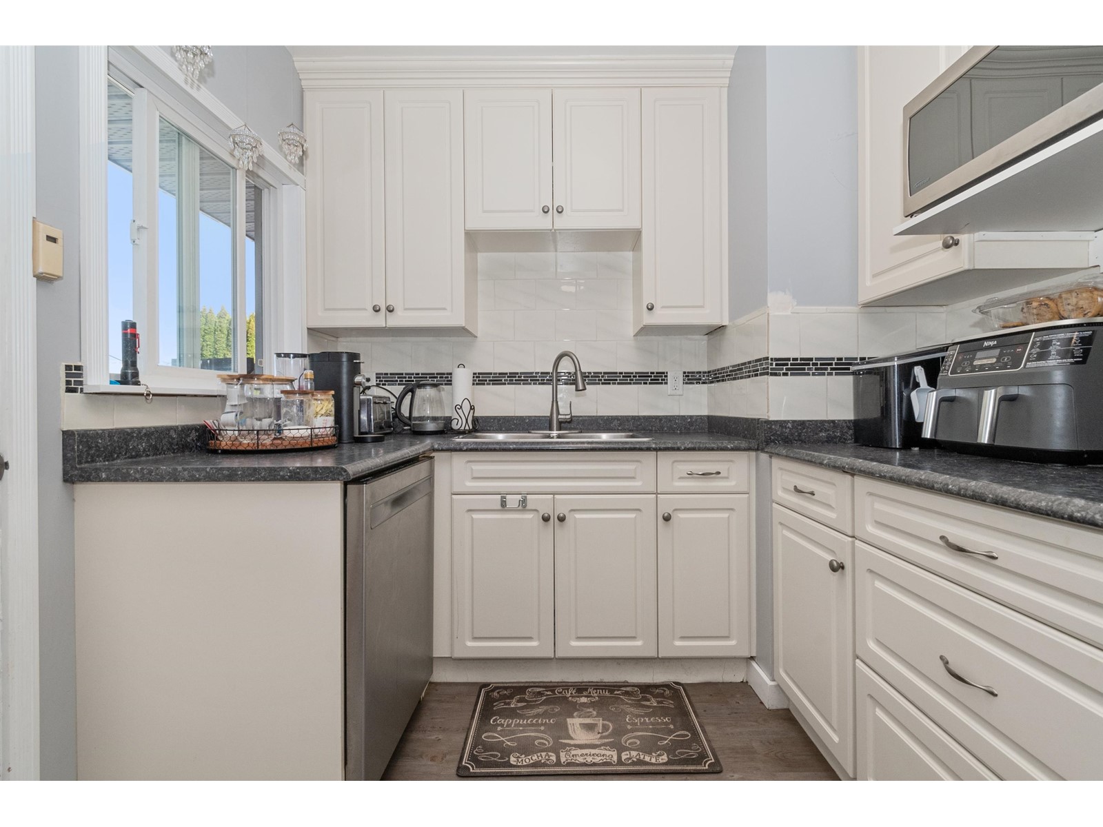 45325 Crescent Drive, Chilliwack Proper West, Chilliwack, British Columbia  V2P 1G5 - Photo 12 - R2997439