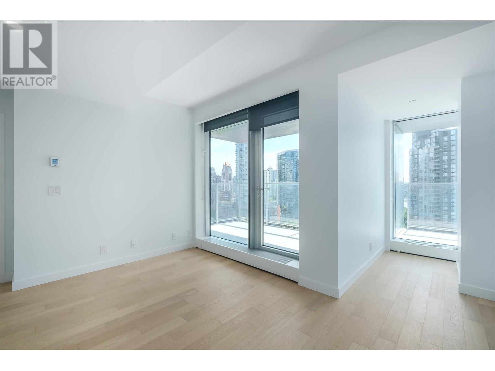 2102 1480 Howe Street, Vancouver, British Columbia  V6Z 1C4 - Photo 3 - R2997307