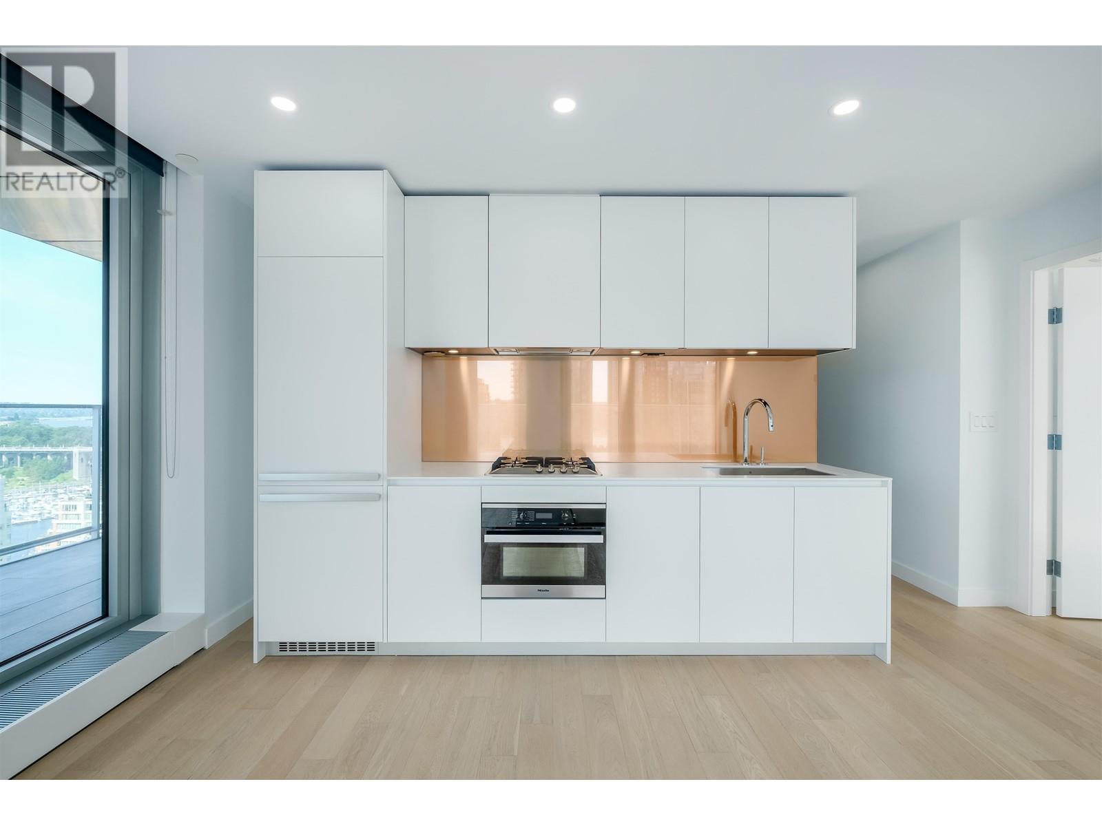 2102 1480 Howe Street, Vancouver, British Columbia  V6Z 1C4 - Photo 4 - R2997307