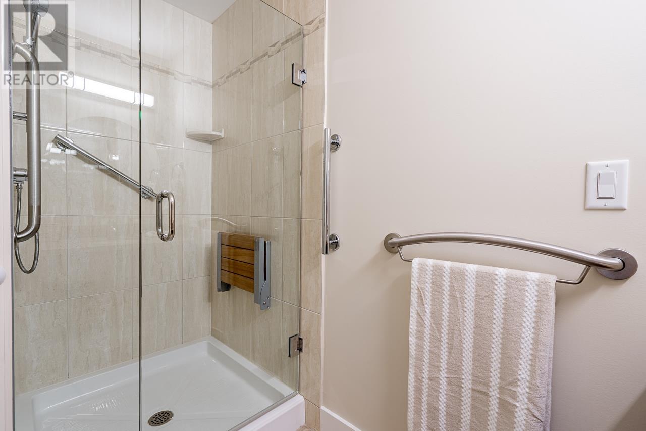 1588 Lynn Valley Road, North Vancouver, British Columbia  V7J 2B3 - Photo 13 - R2992904
