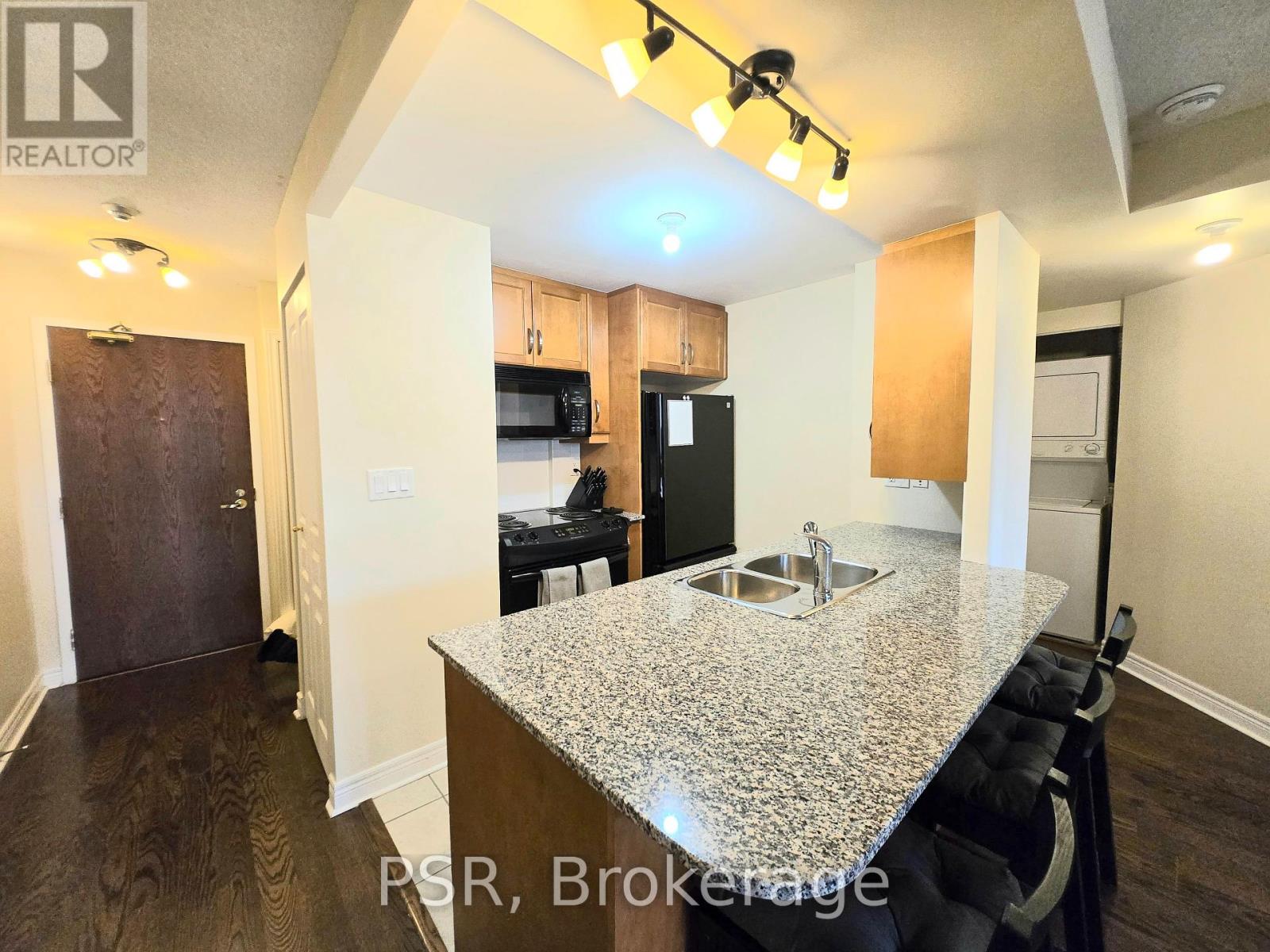 604 - 100 Hayden Street, Toronto, Ontario  M4Y 3C7 - Photo 10 - C12050210