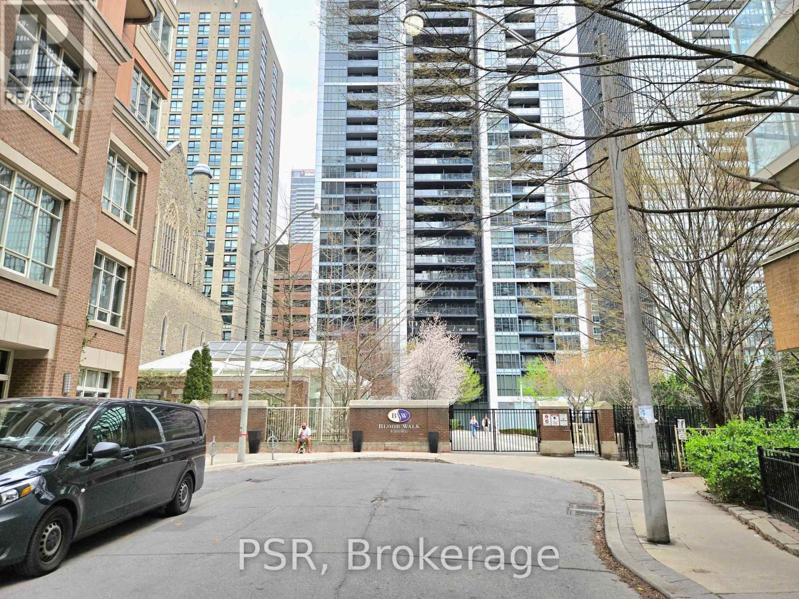 604 - 100 Hayden Street, Toronto, Ontario  M4Y 3C7 - Photo 3 - C12050210