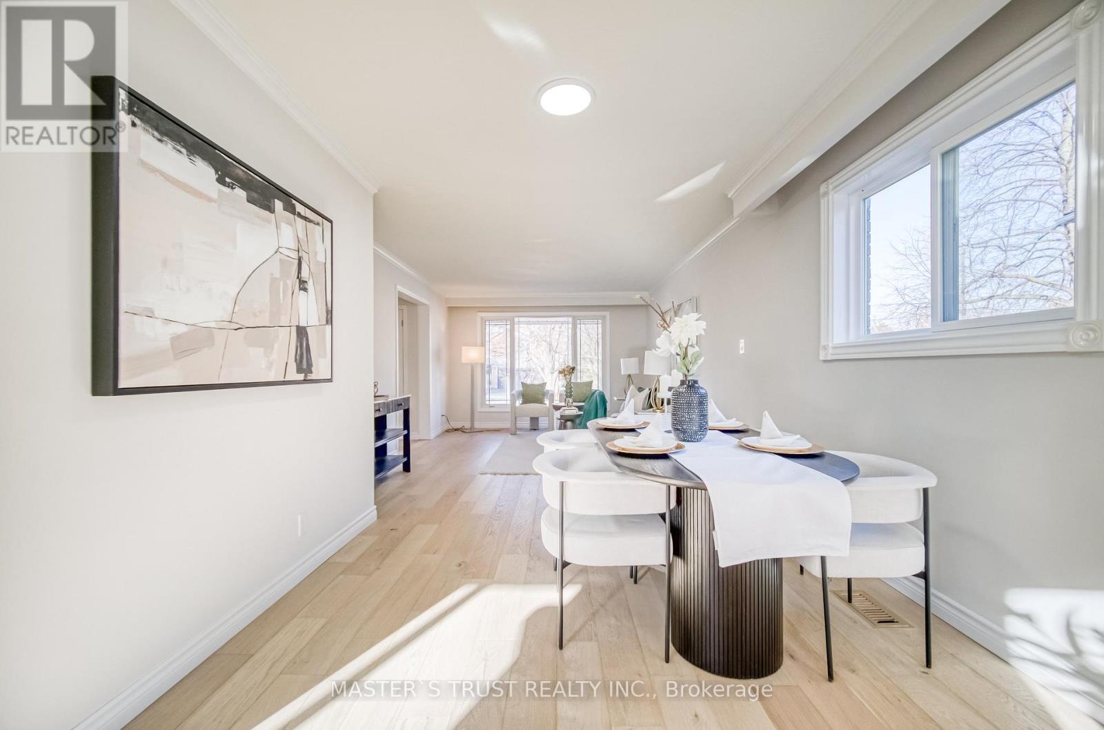 14 Houston Crescent, Toronto, Ontario  M2J 3H8 - Photo 13 - C12121832