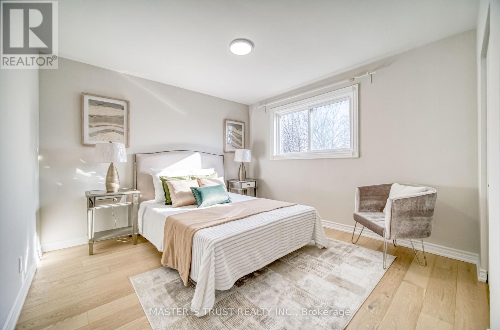 14 Houston Crescent, Toronto, Ontario  M2J 3H8 - Photo 17 - C12121832