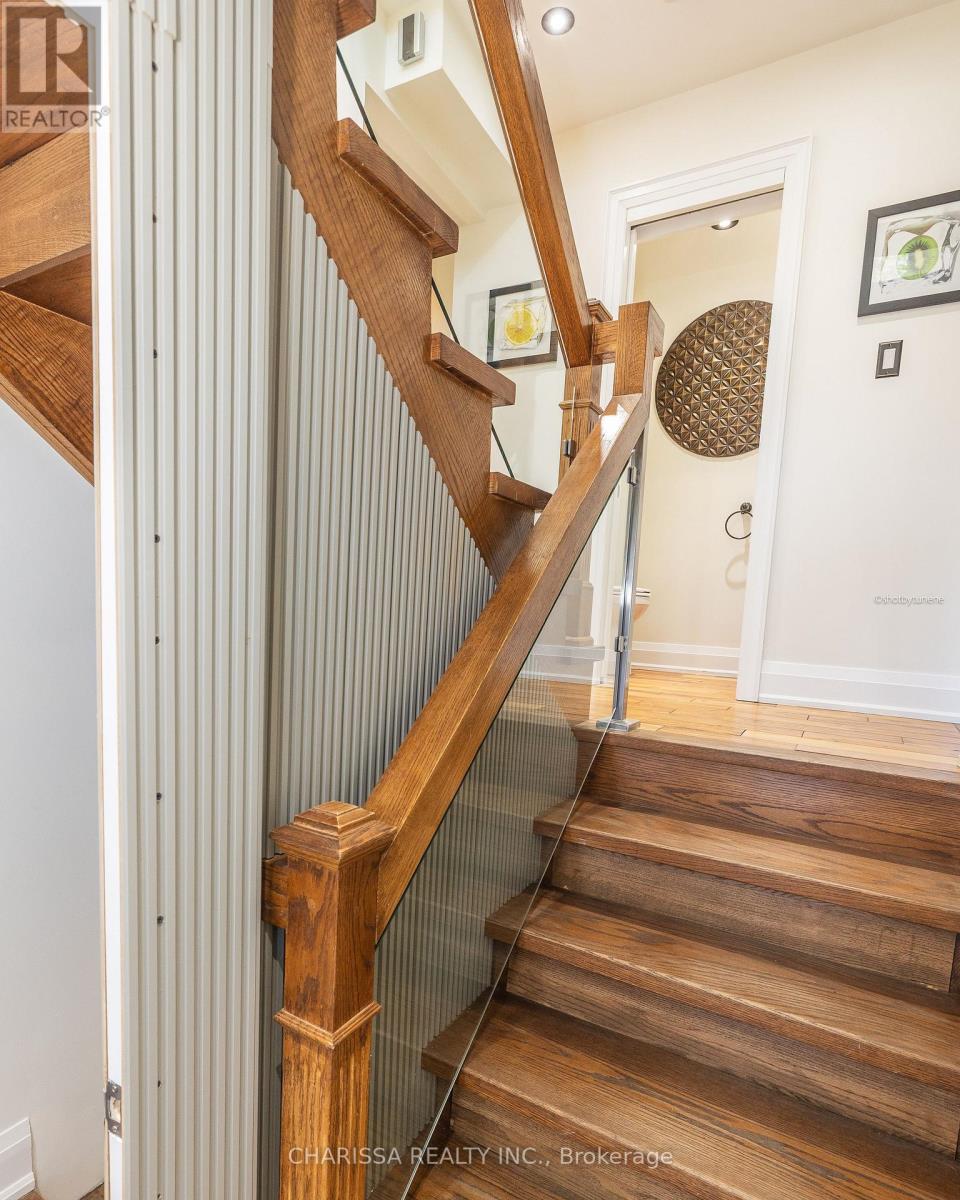 Upper - 60 Belvedere Drive, Oakville, Ontario  L6L 4B6 - Photo 46 - W12121822