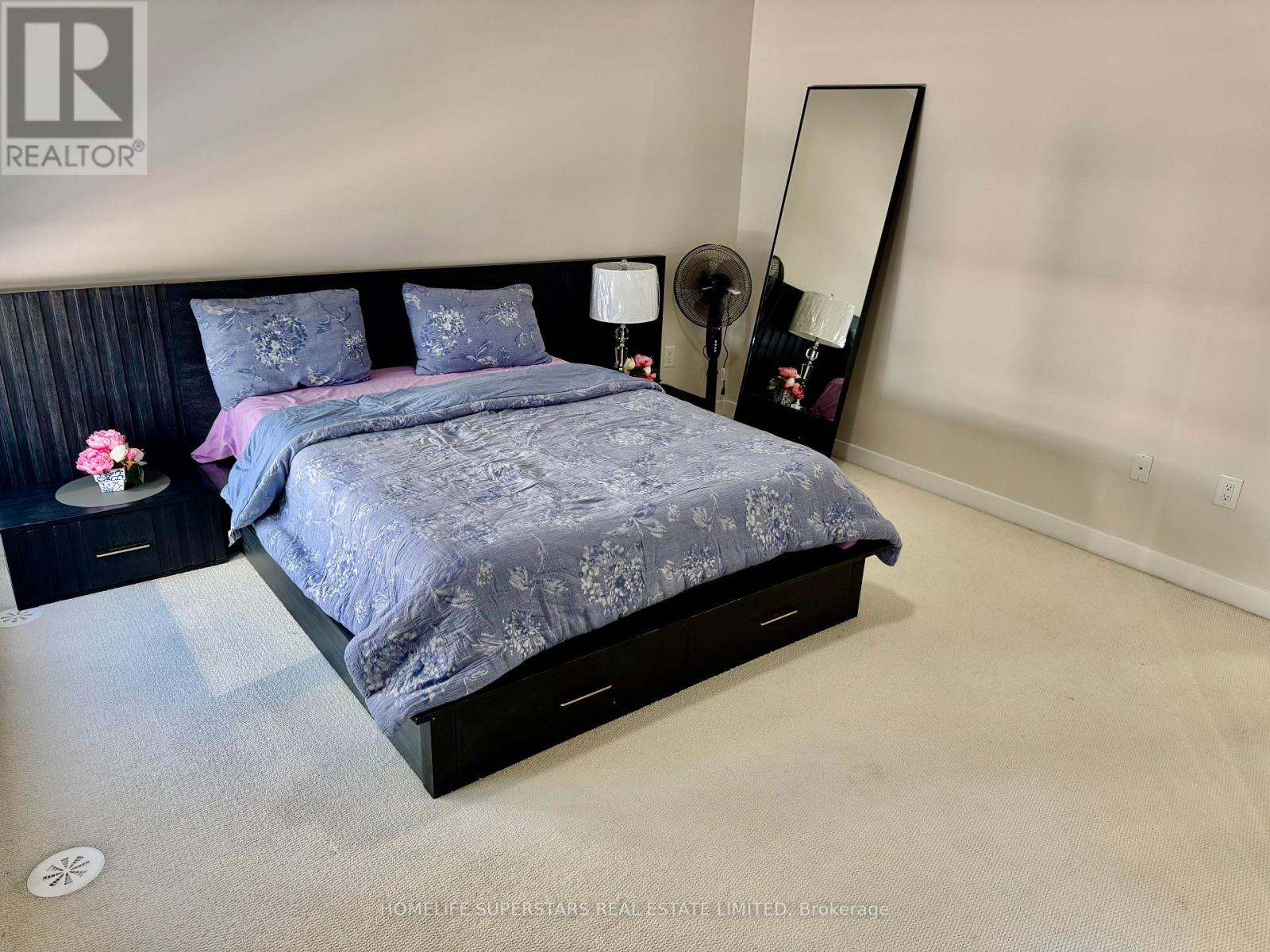 Th 3 - 4070 Parkside Village Drive W, Mississauga, Ontario  L5B 0K2 - Photo 8 - W12121834