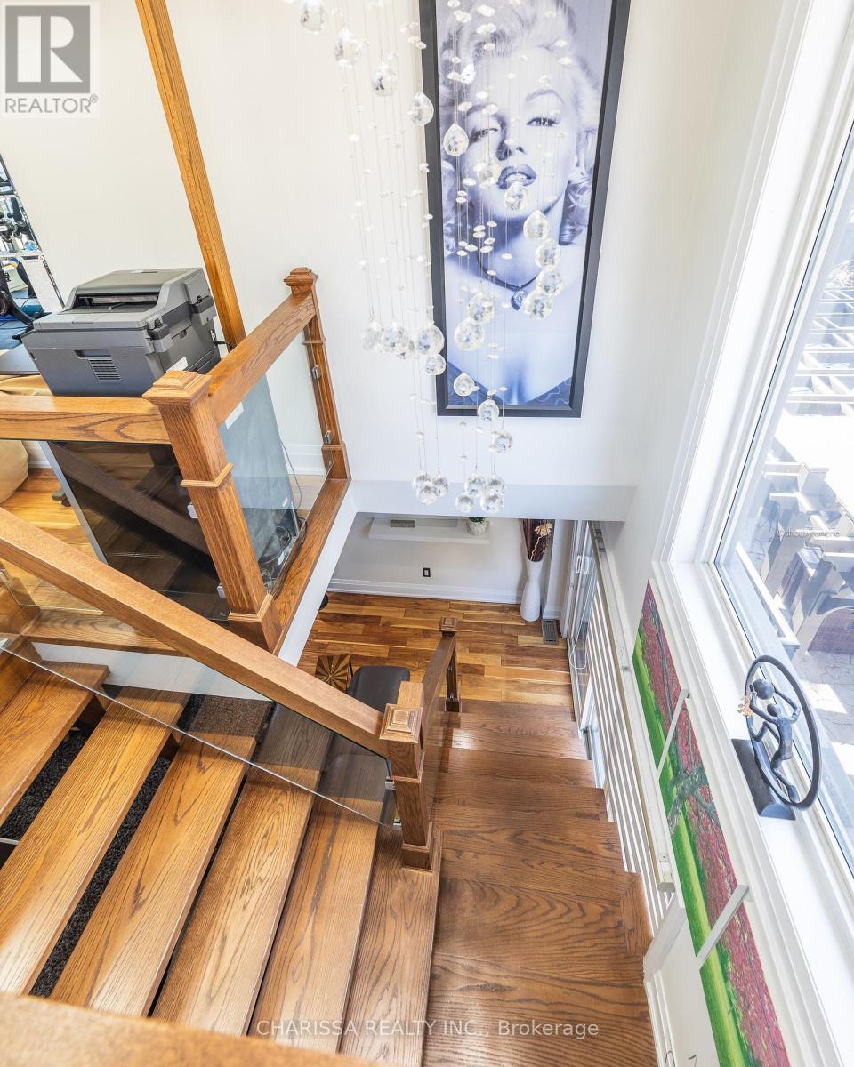 Upper - 60 Belvedere Drive, Oakville, Ontario  L6L 4B6 - Photo 41 - W12121822