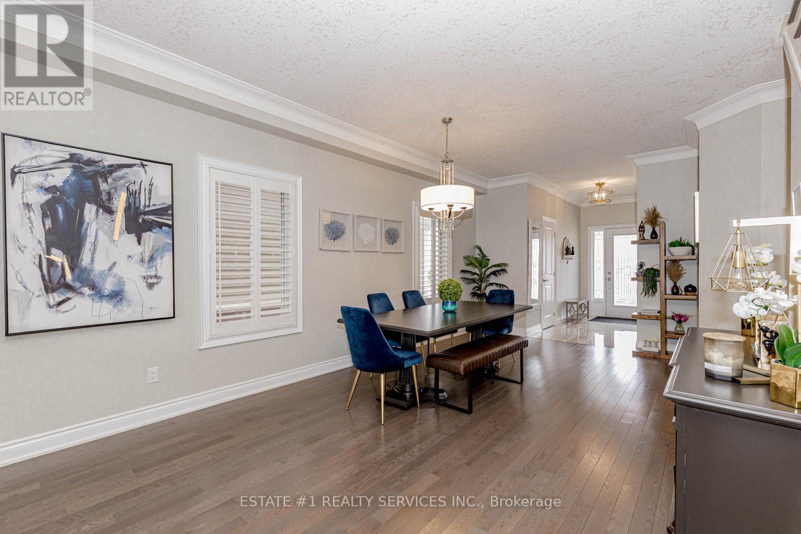 1 Harthill Court E, Brampton, Ontario  L7A 2N9 - Photo 6 - W12118575