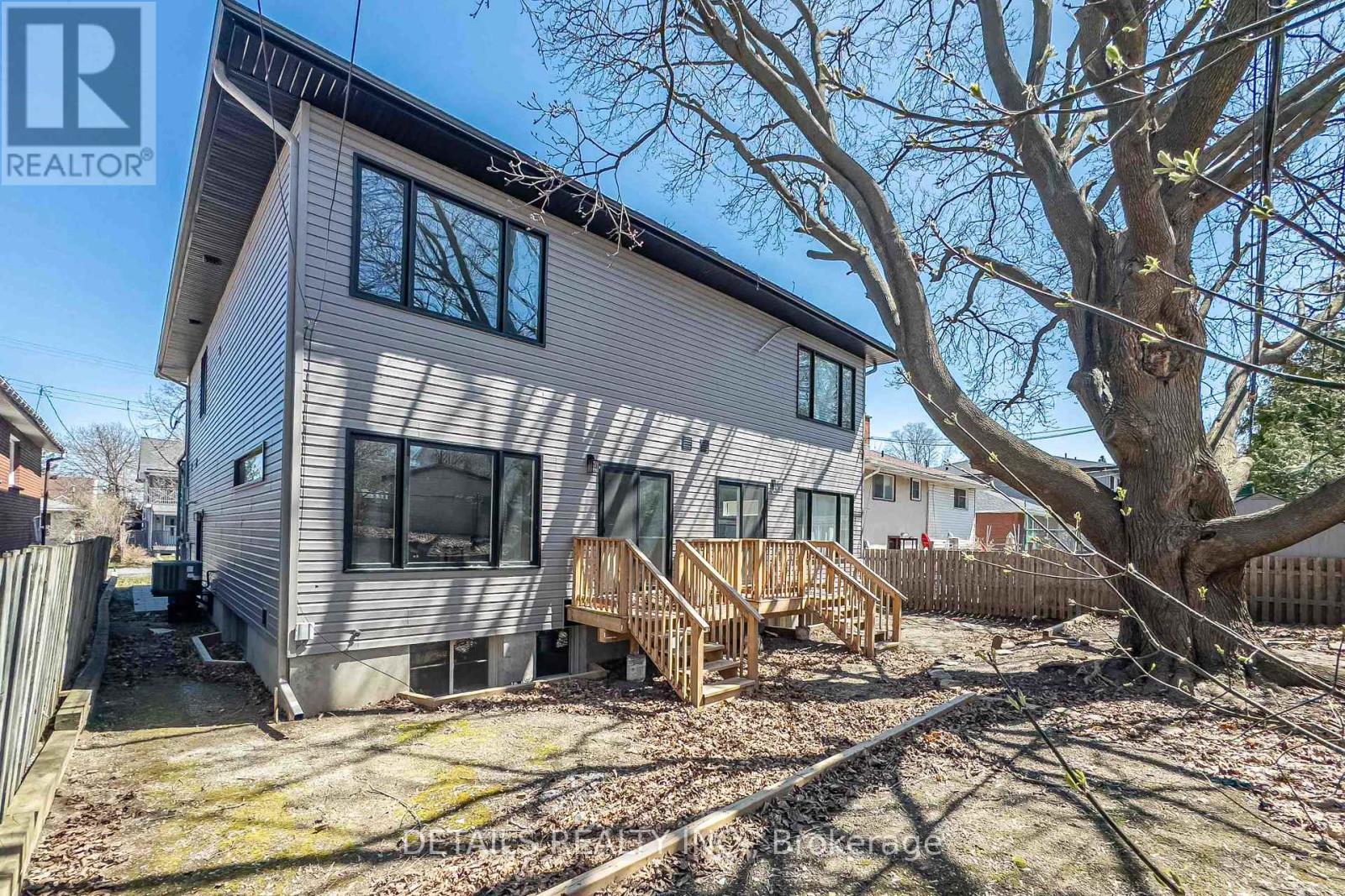 Property at 828 MAPLEWOOD AVENUE image 4