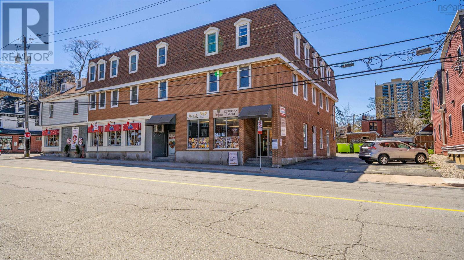 34 1300 Queen Street, Halifax, Nova Scotia  B3J 2H5 - Photo 1 - 202509651