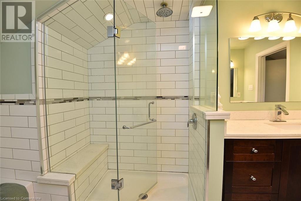 4 Sun Avenue, Dundas, Ontario  L9H 5A5 - Photo 21 - 40724024
