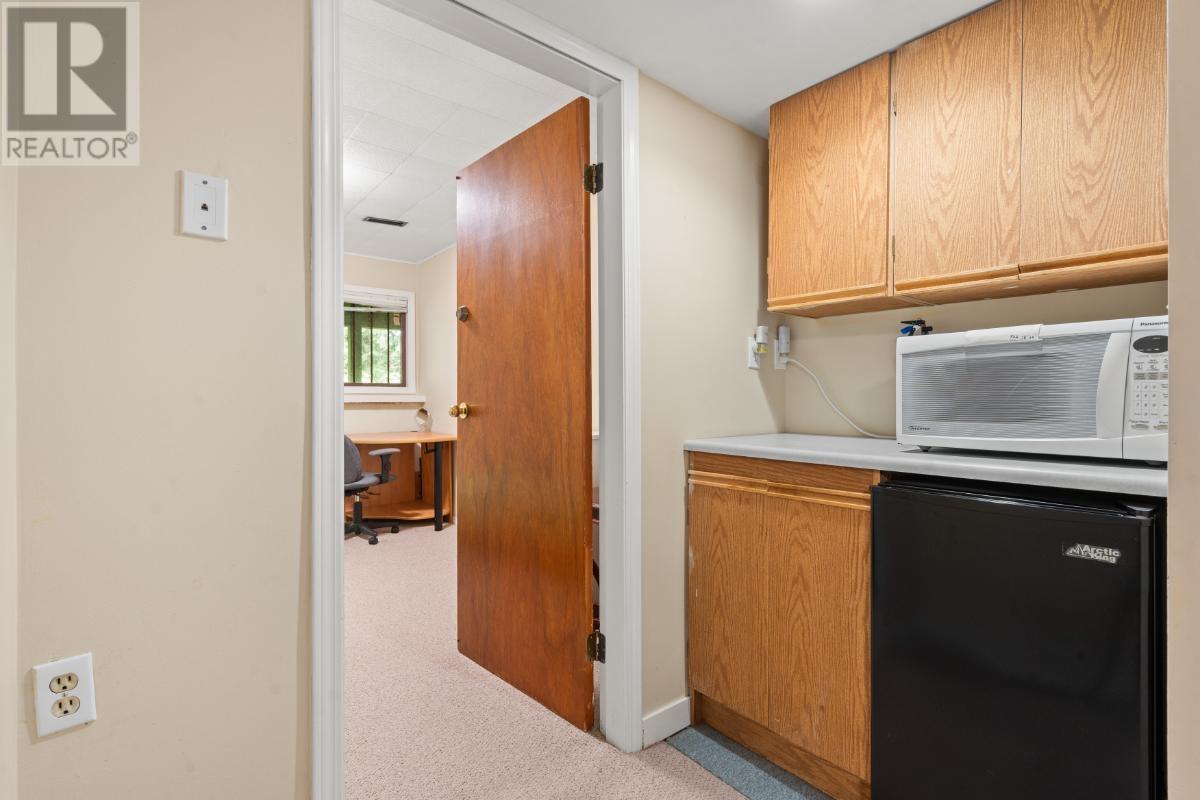 883 Old Lillooet Road, North Vancouver, British Columbia  V7J 2H6 - Photo 25 - R2997637