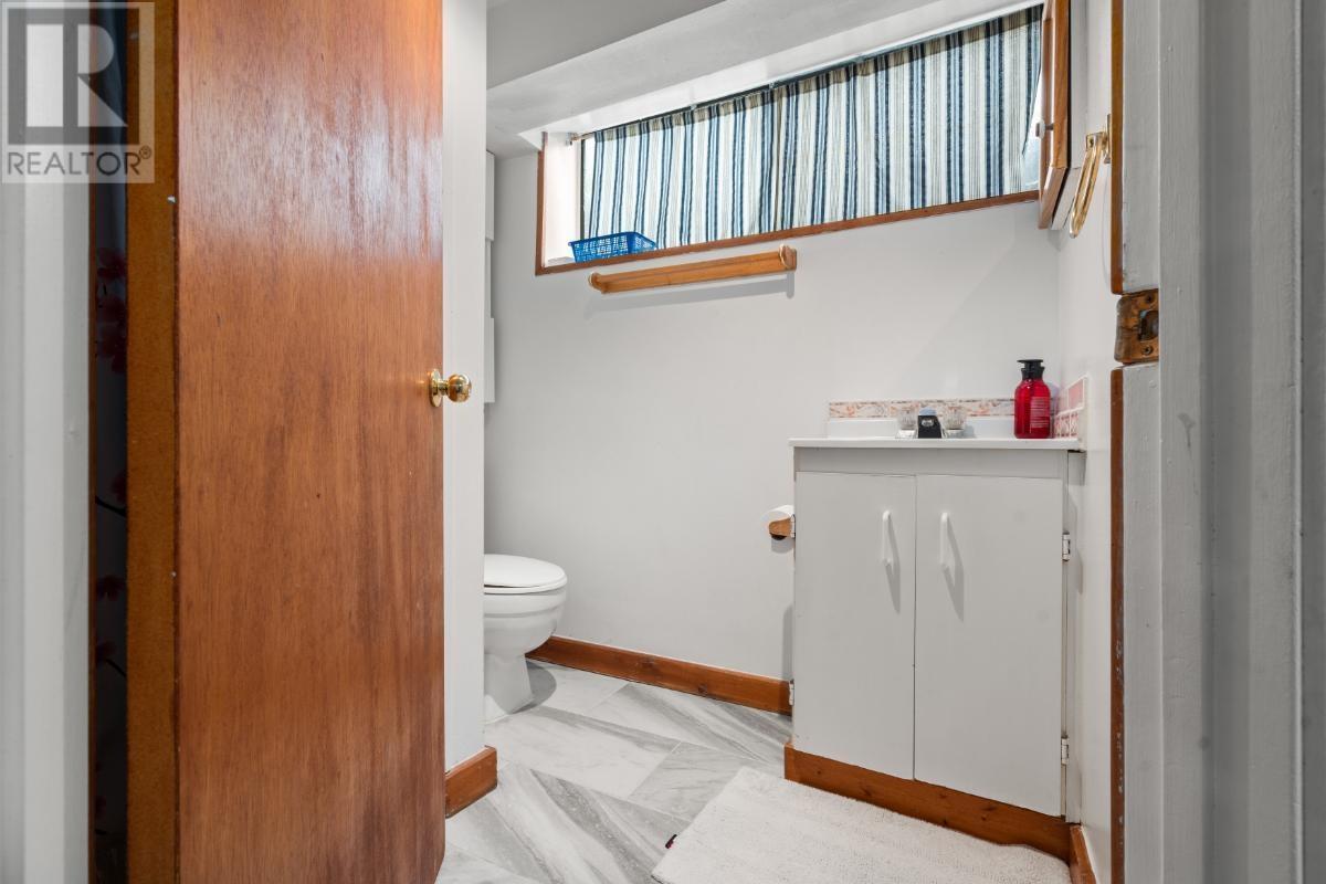 883 Old Lillooet Road, North Vancouver, British Columbia  V7J 2H6 - Photo 27 - R2997637