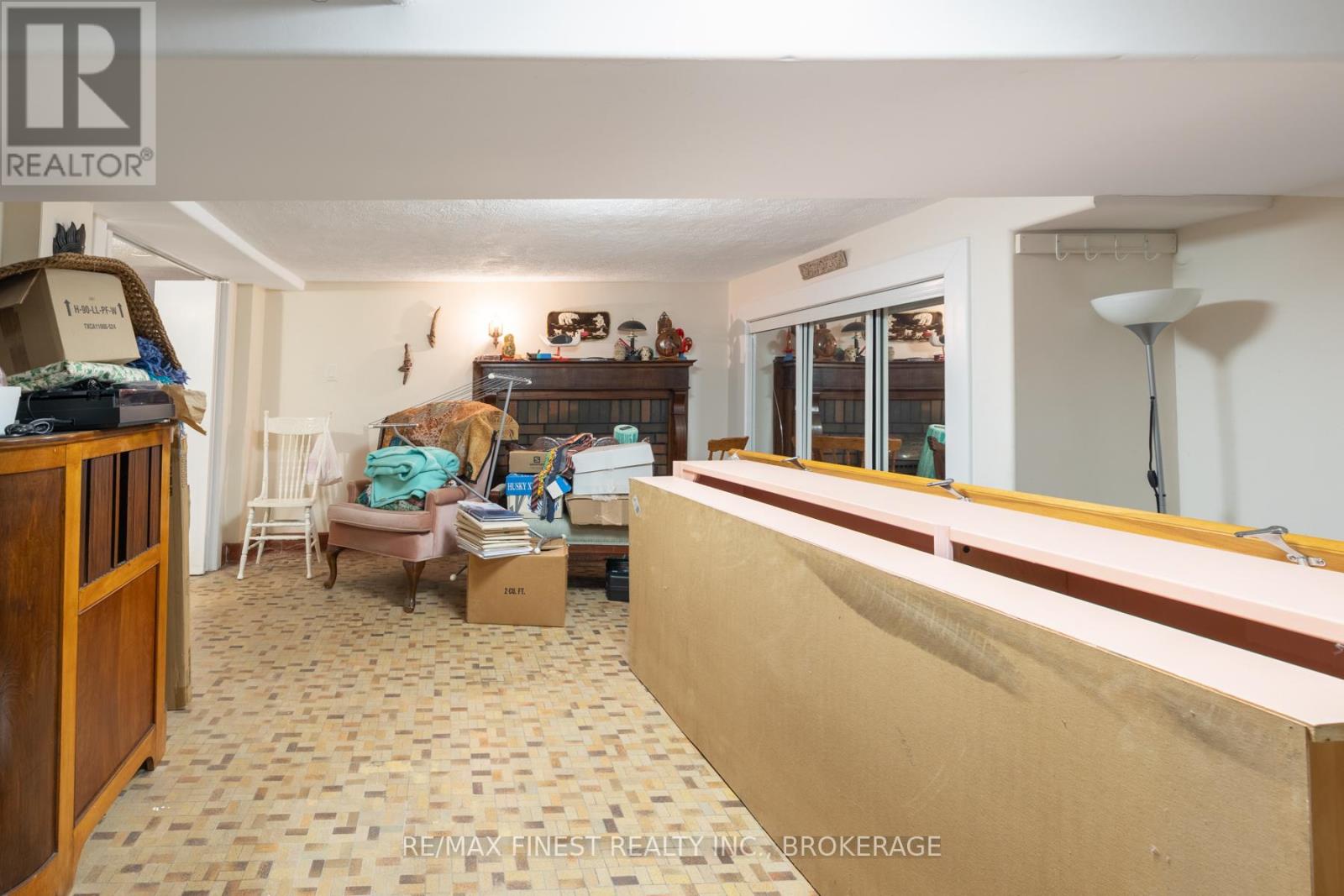 180 King Street E, Kingston, Ontario  K7L 3A2 - Photo 33 - X12116570