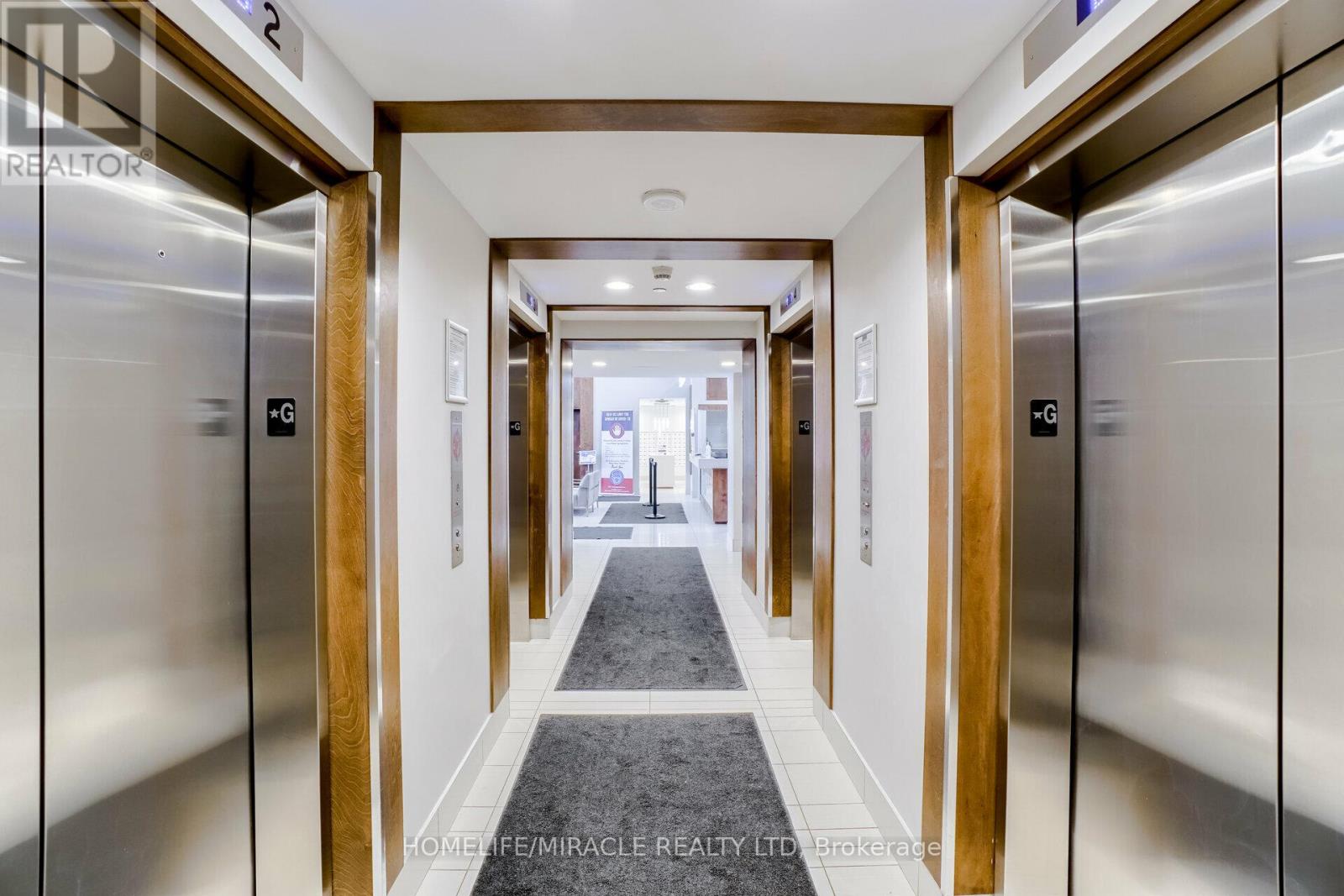 4208 - 2220 Lake Shore Boulevard W, Toronto, Ontario  M8V 0C1 - Photo 4 - W12121848