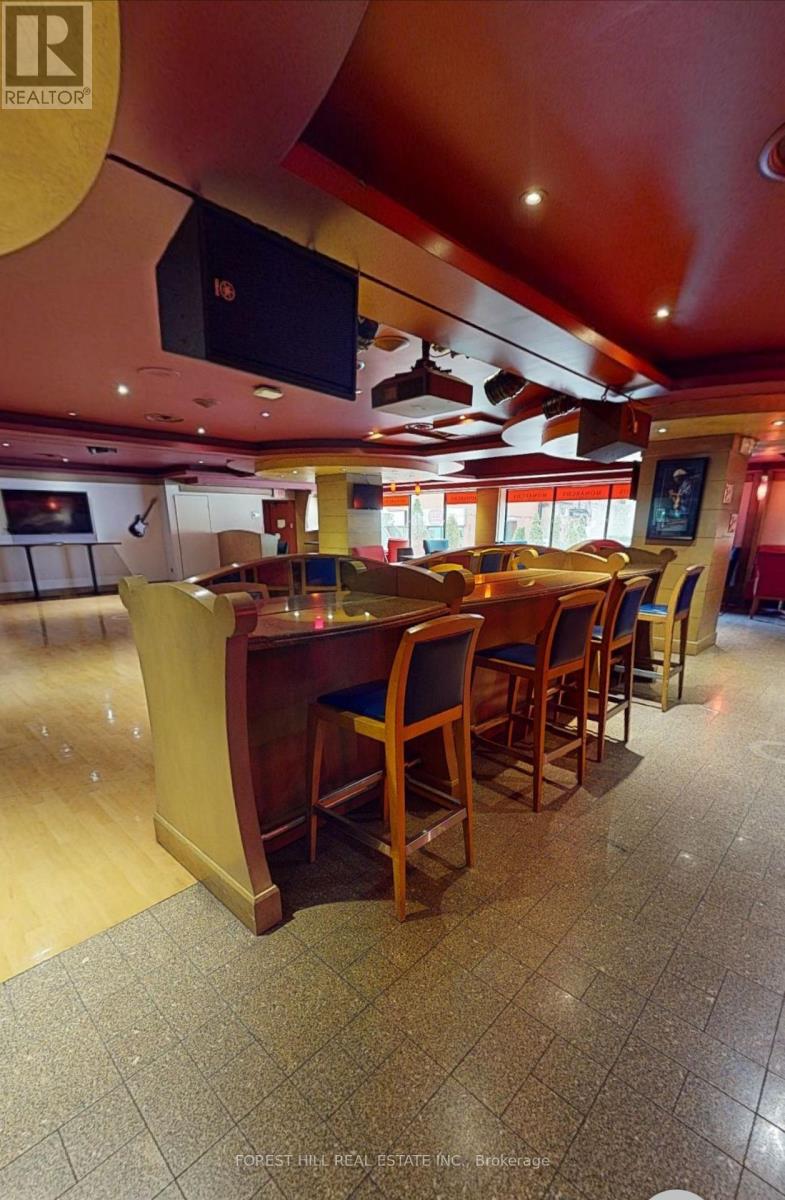 Chelsea Hotel (Monarchs) - 33 Gerrard Street W, Toronto, Ontario  M5G 1Z4 - Photo 11 - C12115760