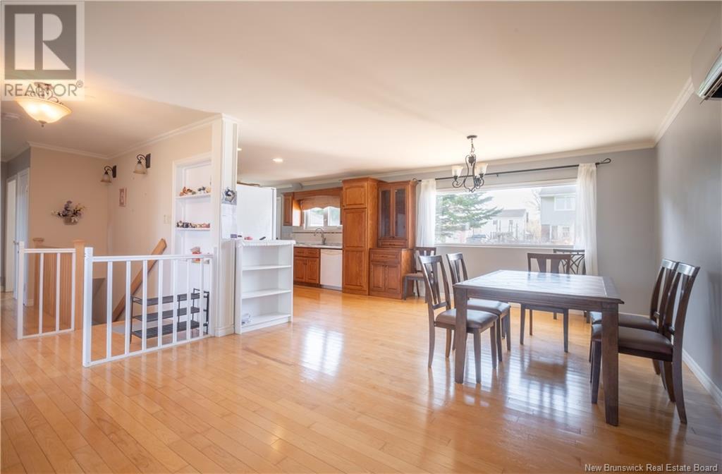 Property at 53 Madison image 4