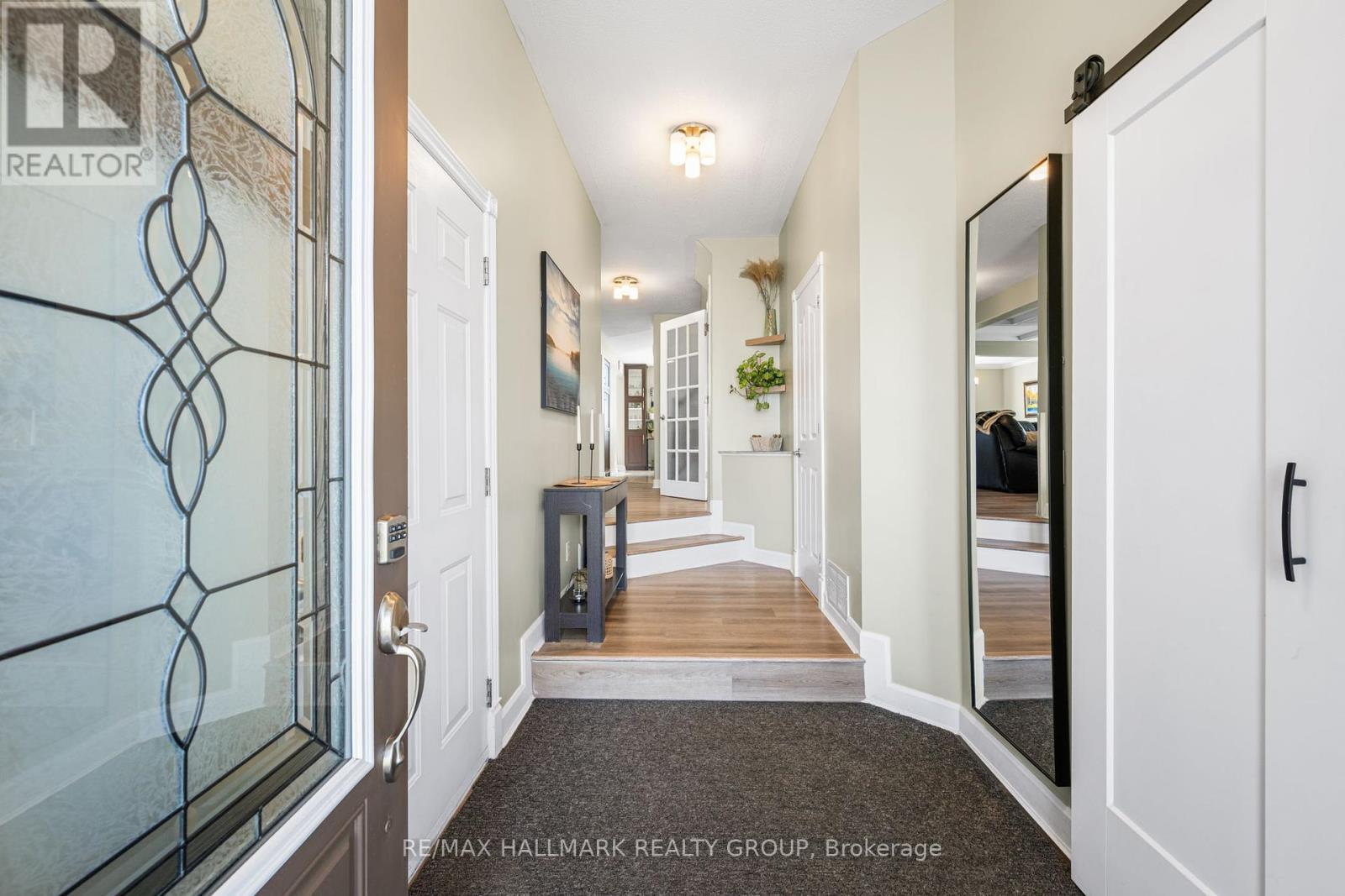 Property at 251 STIVER STREET image 4