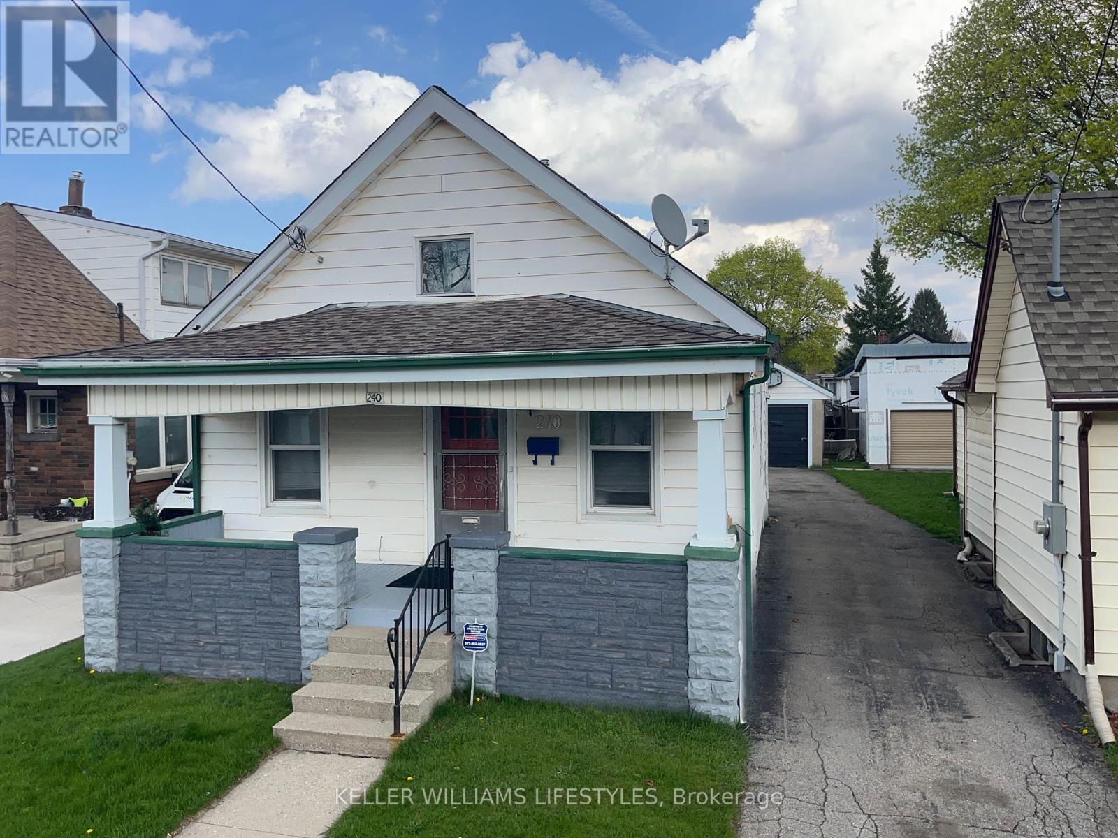 240 EAST STREET, London, Ontario