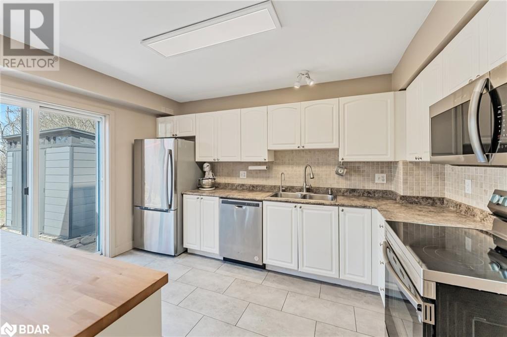 96 Churchland Drive, Barrie, Ontario  L4N 8P1 - Photo 10 - 40722849