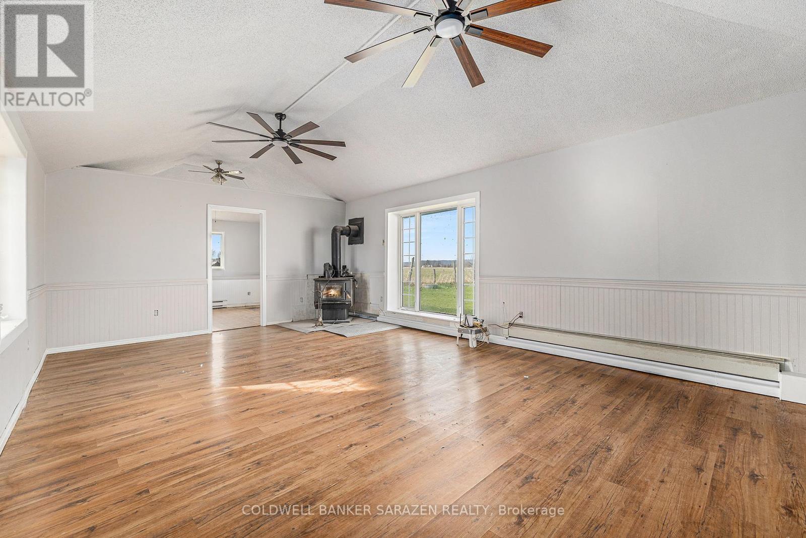 1417 Vances Side Road N, Ottawa, Ontario  K0A 3M0 - Photo 8 - X12121903