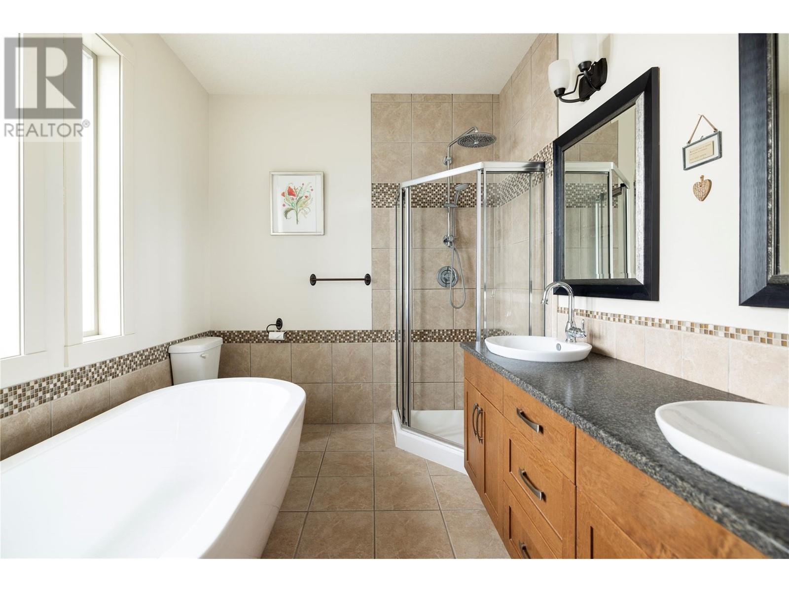7221 Silver Ridge Drive, Vernon, British Columbia  V1B 4C6 - Photo 28 - 10340425