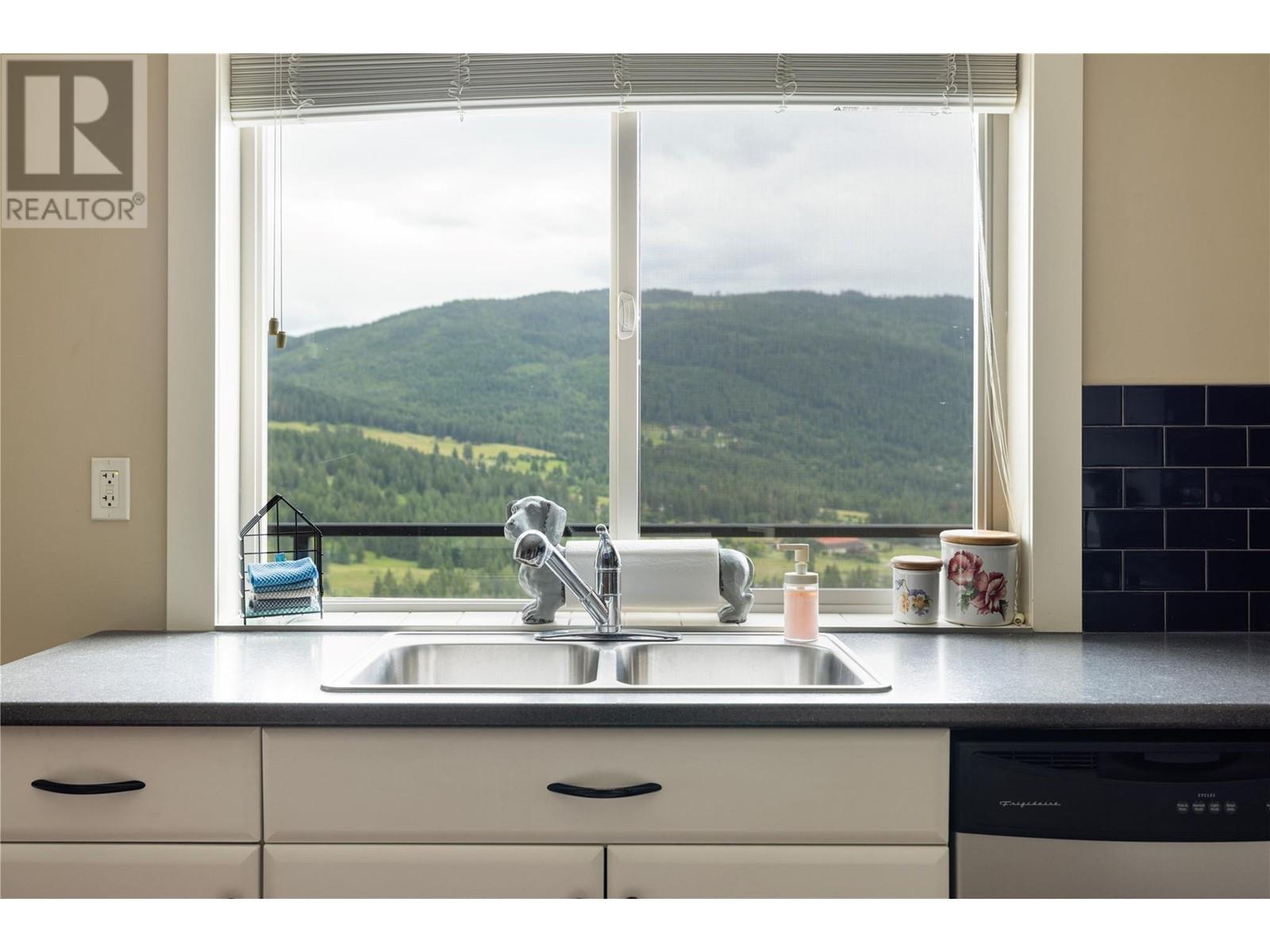 7221 Silver Ridge Drive, Vernon, British Columbia  V1B 4C6 - Photo 40 - 10340425