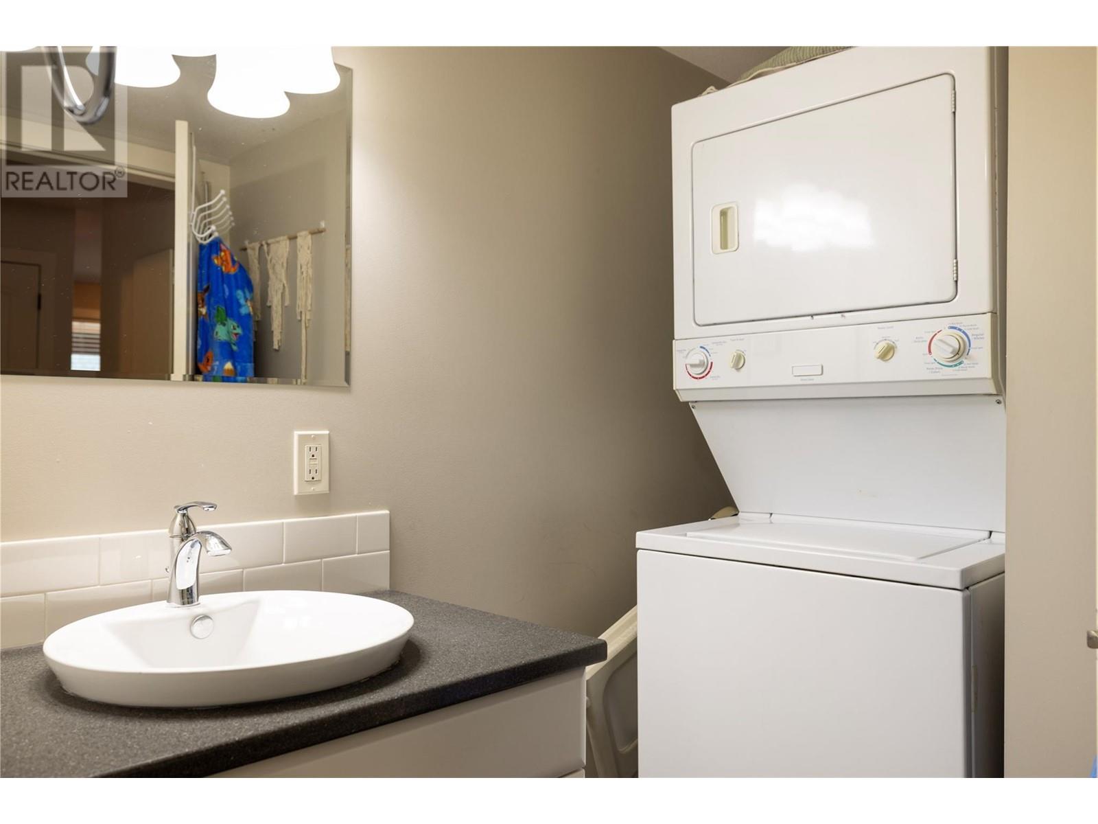 7221 Silver Ridge Drive, Vernon, British Columbia  V1B 4C6 - Photo 36 - 10340425