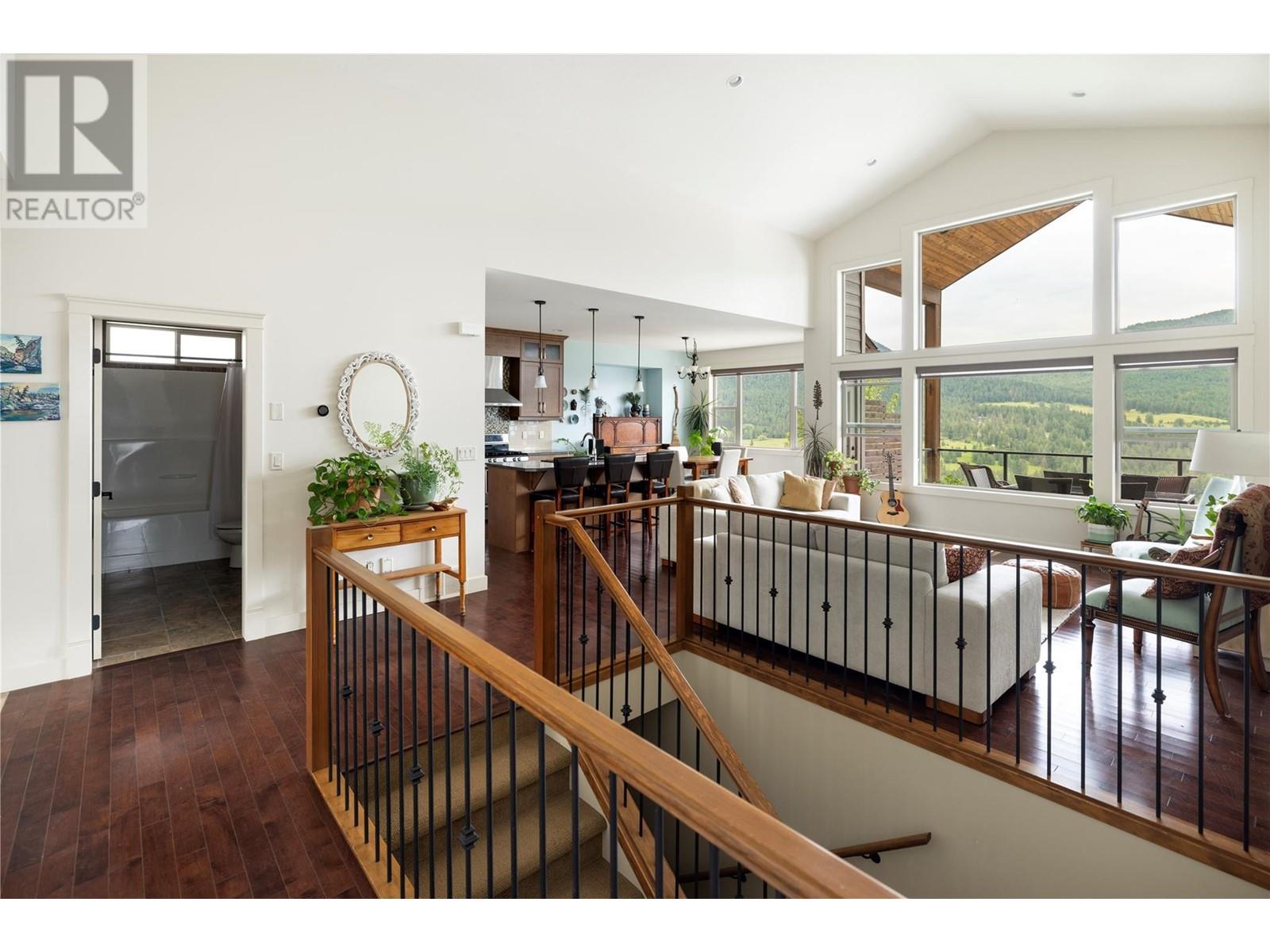 Property at 7221 Silver Ridge Drive image 5
