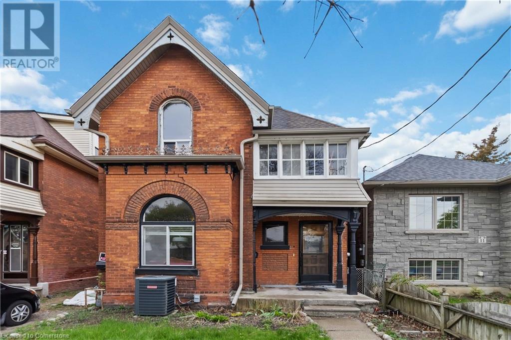 13 SARAH Street, Brantford, Ontario