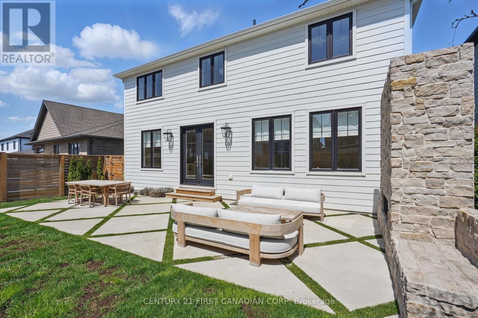 1885 Trailsway Drive, London South, Ontario  N6K 0K7 - Photo 43 - X12005827