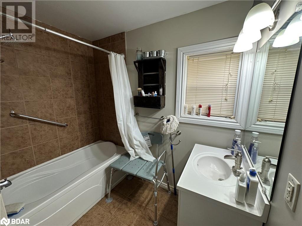 Property at 19 PELHAM Street image 3