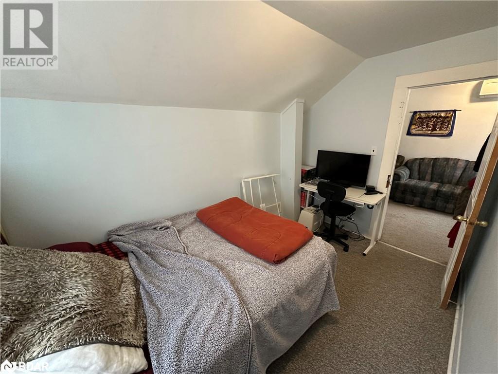 Property at 19 PELHAM Street image 5
