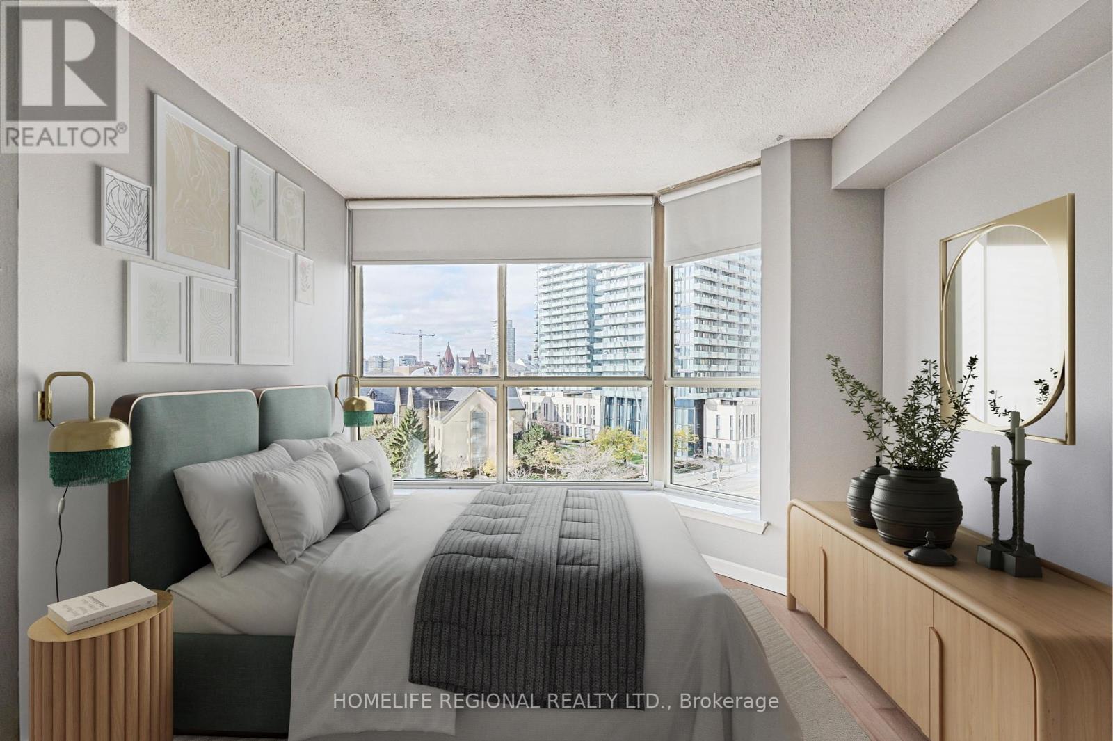 617 - 44 St Joseph Street, Toronto, Ontario  M4Y 2W4 - Photo 2 - C12121945