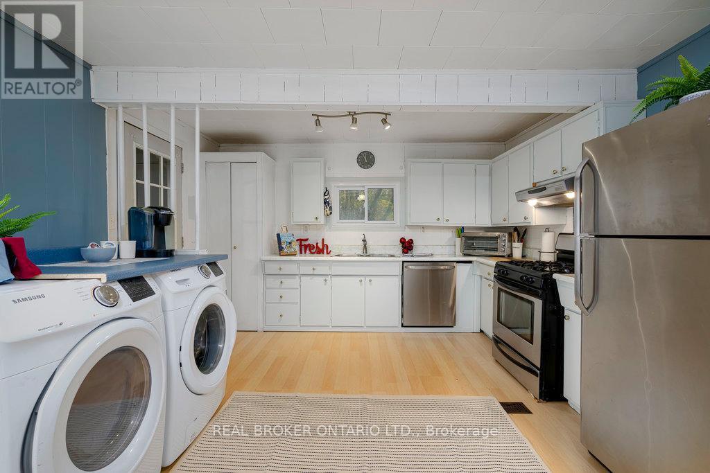9 Lombard Street, Smiths Falls, Ontario  K7A 4E8 - Photo 12 - X12121924