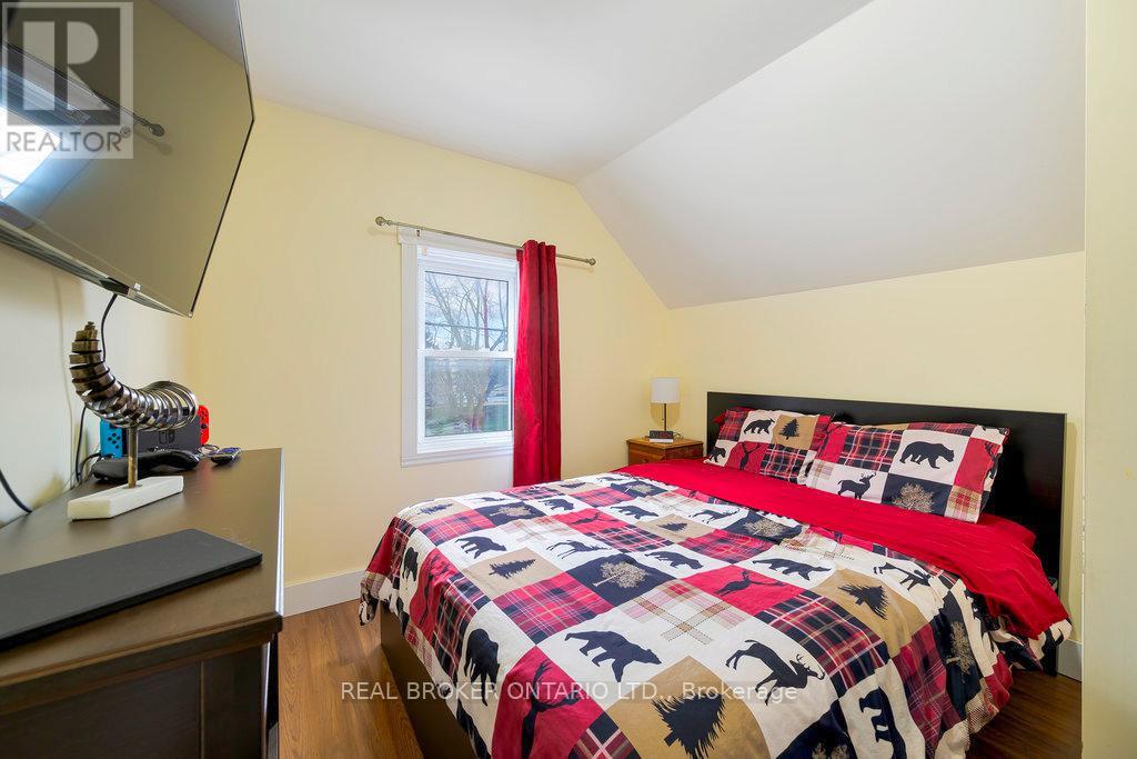 9 Lombard Street, Smiths Falls, Ontario  K7A 4E8 - Photo 21 - X12121924