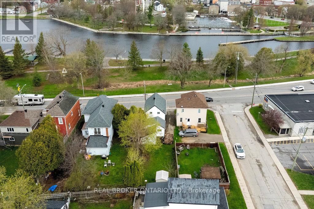 9 Lombard Street, Smiths Falls, Ontario  K7A 4E8 - Photo 23 - X12121924
