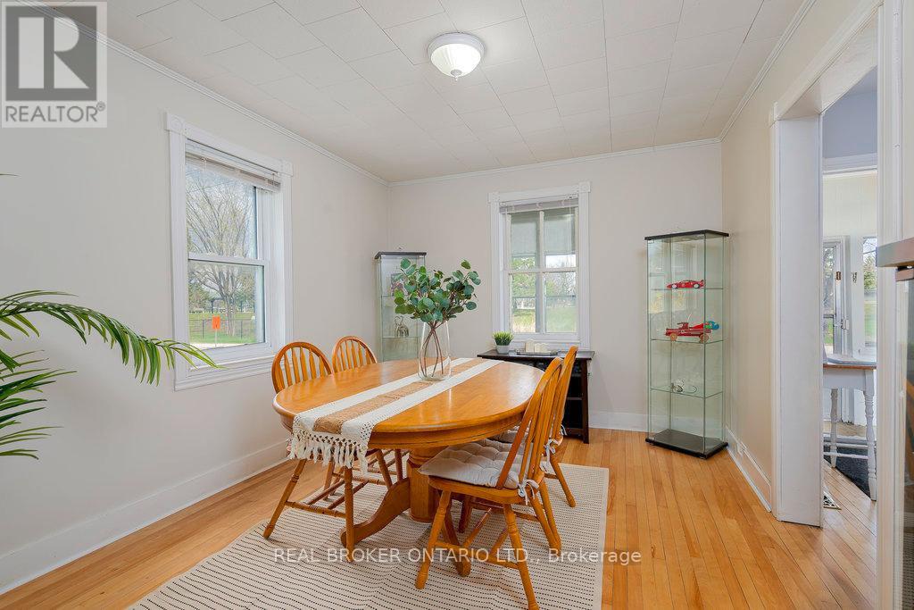 9 Lombard Street, Smiths Falls, Ontario  K7A 4E8 - Photo 7 - X12121924