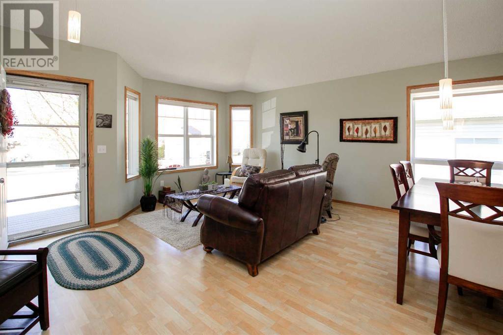 51 Jenkins Drive, Red Deer, Alberta  T4P 3X1 - Photo 3 - A2217325