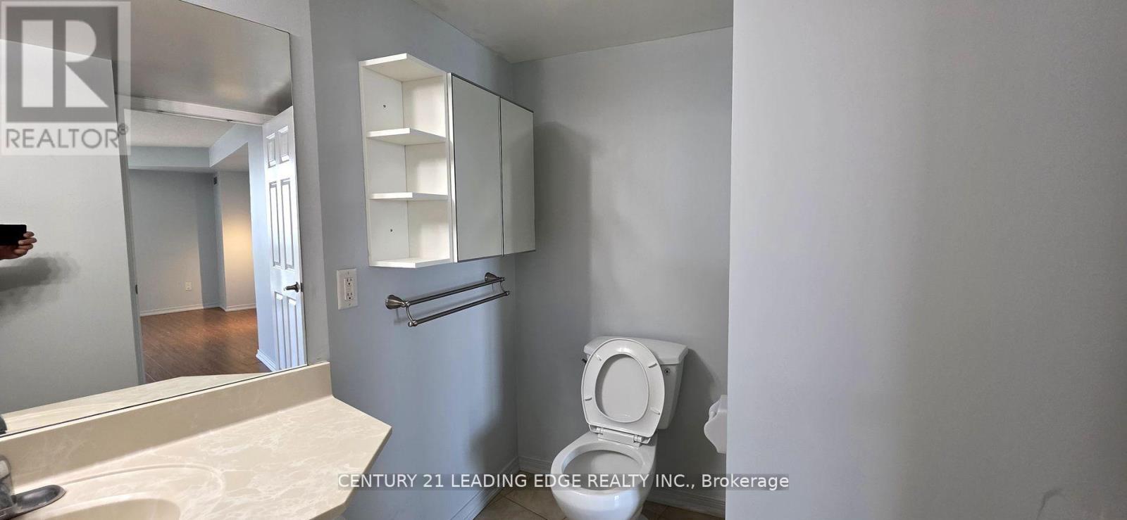 Ph204 - 18 Valley Woods Road, Toronto, Ontario  M3A 0A1 - Photo 21 - C12121476